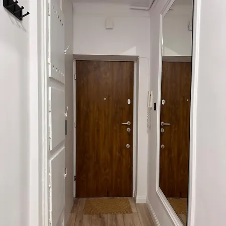 Apartment Cozy Krasinski Garden